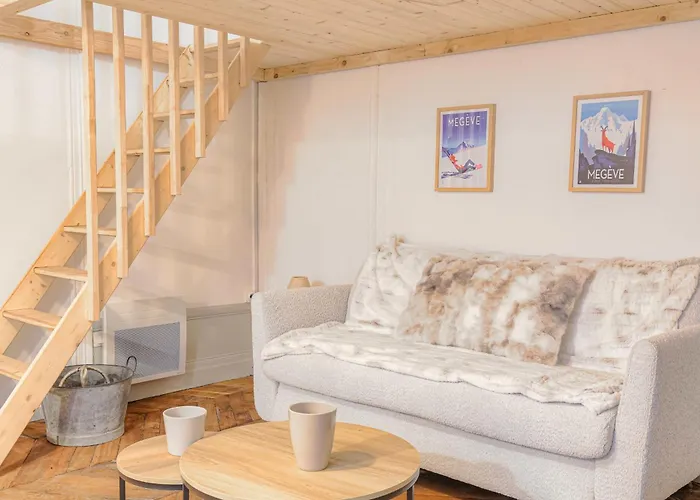 Duplex De Caractere A Cordeliers 리옹